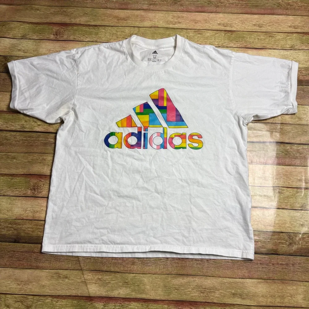 Adidas Pride Love Unites Graphic T-Shirt White Unisex Medium Rainbow Logo